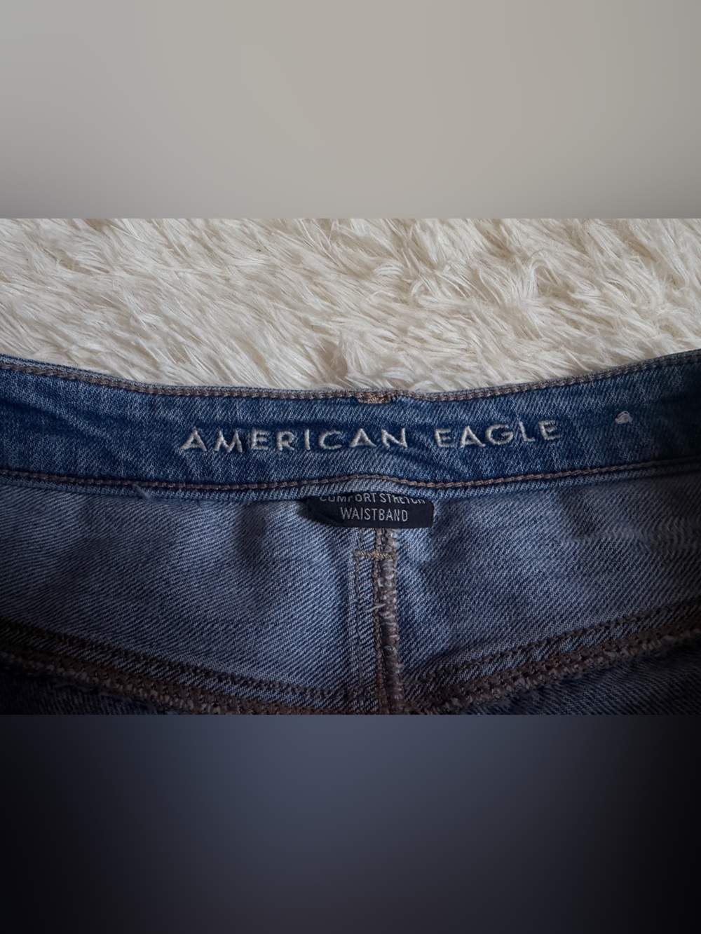 American Eagle Outfitters Light Blue Distressed Denim Shorts - Picture 3 of 6
